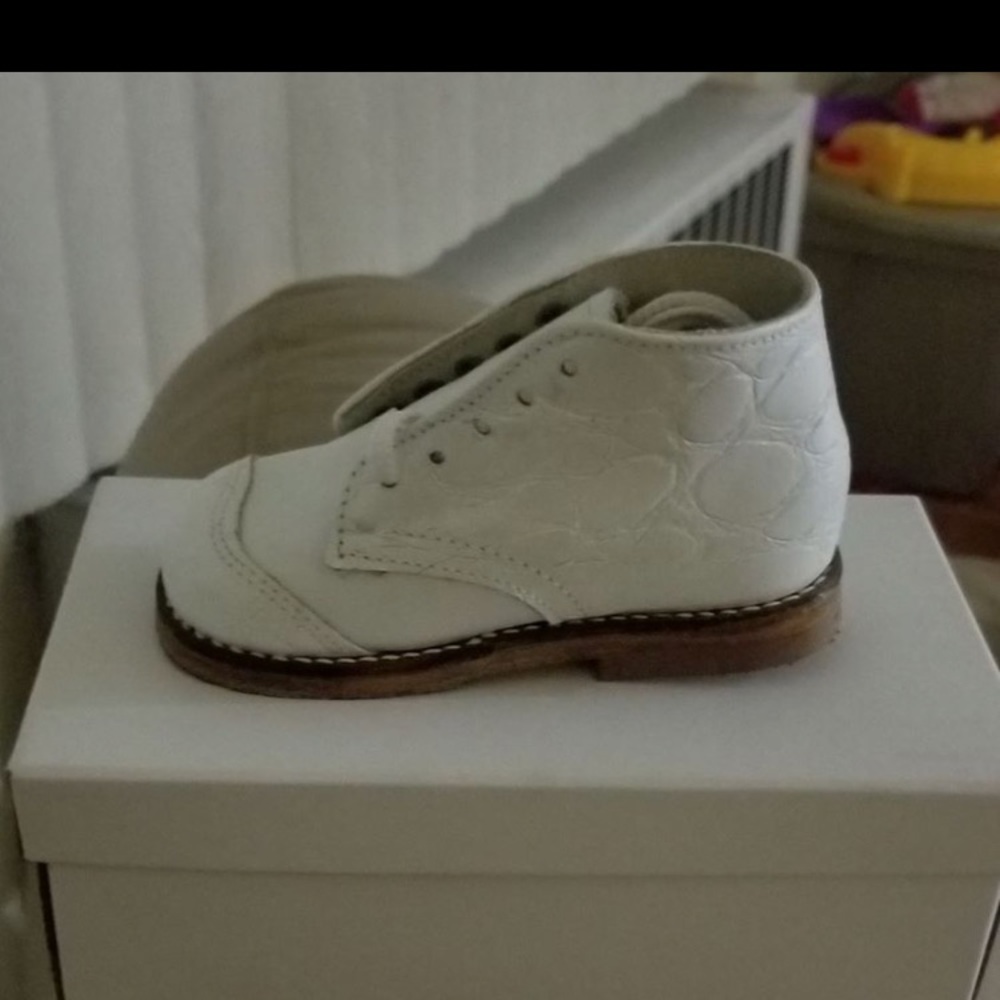 Leather Infant walking shoes